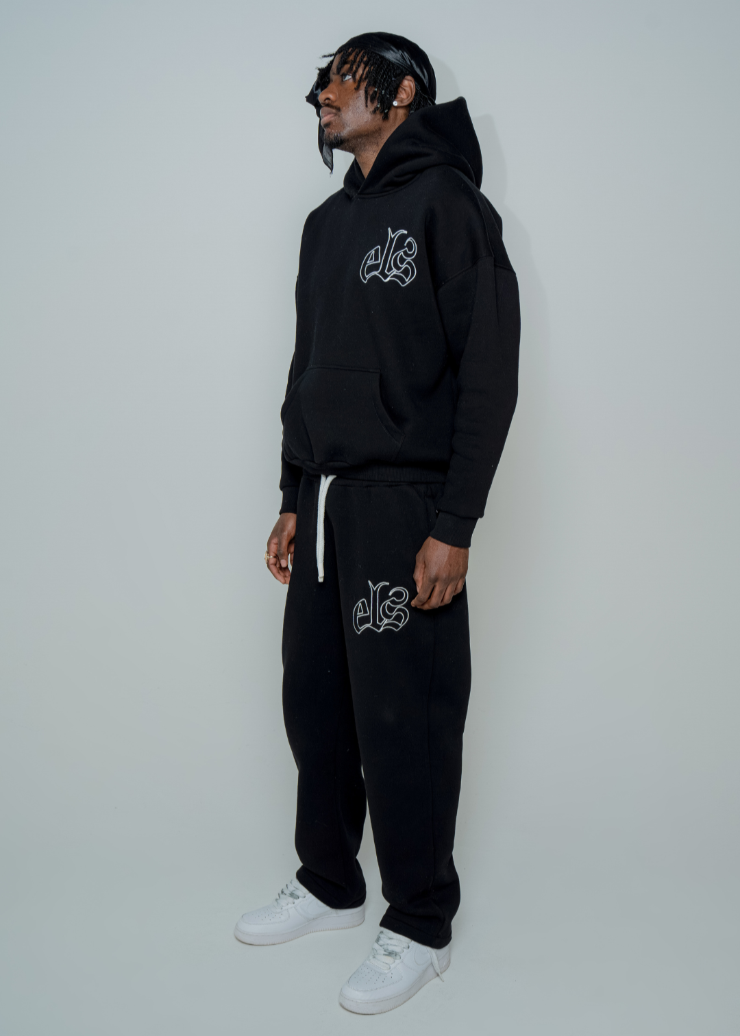 RAWS HOODIE BLACK